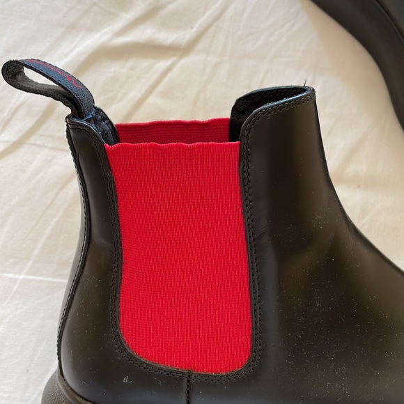 Alexander McQueen Chelsea boots - Picture 2 of 10
